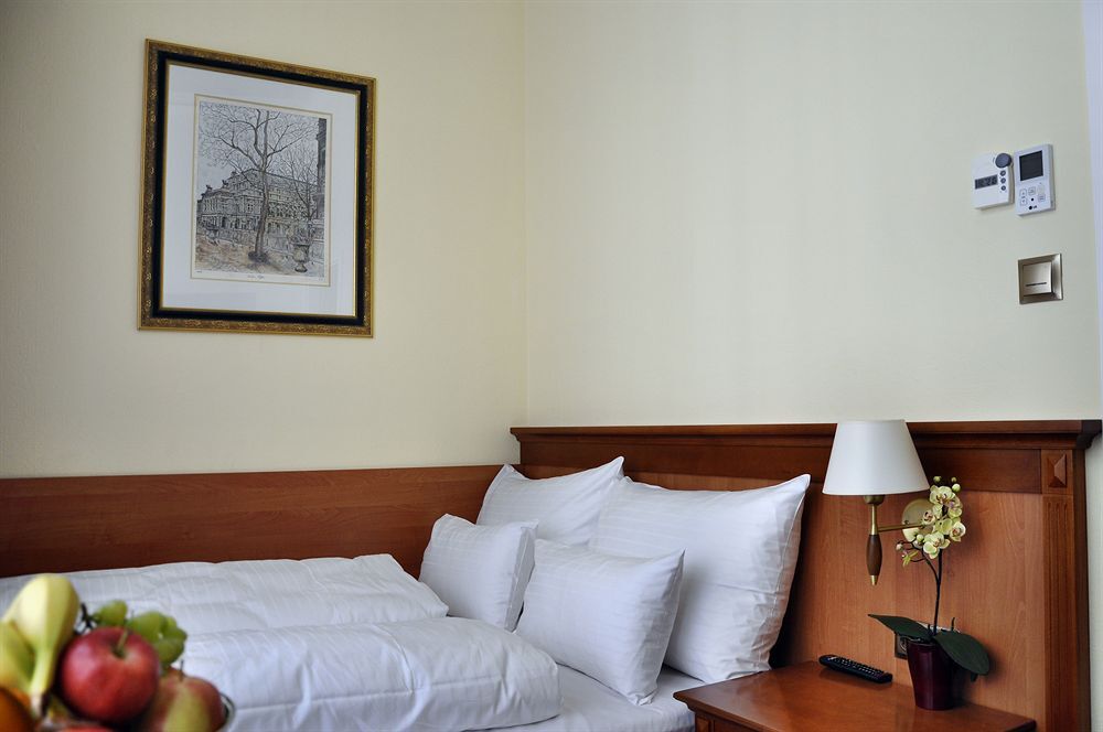 Hotel Stephansplatz I Self Check In 4*